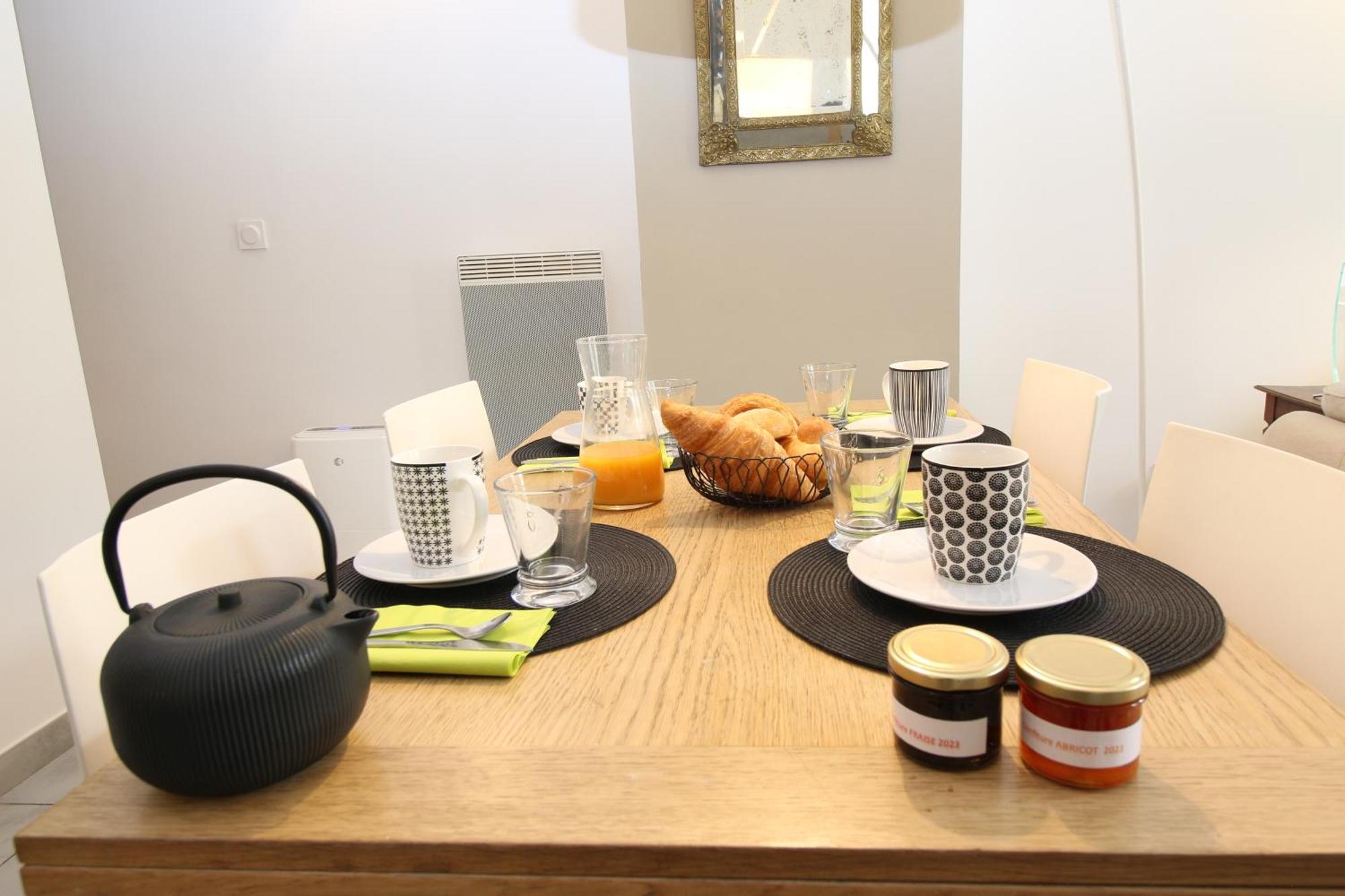 Apartment T3 Hypercentre Proche Commerce- Parking - 2 Wifi Gratuit *